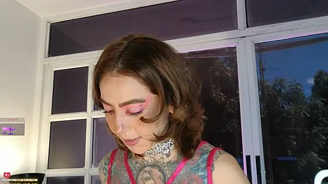 Snapshot of Evangelyne_1 chatting on 21, 9, 2025 Evangelyne 1 online show from 21, 9, 2025