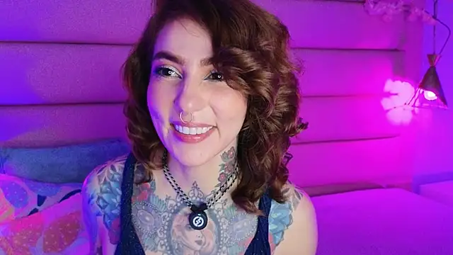 Snapshot of Evangelyne_1 chatting on 14, 1, 2026 Evangelyne 1 online show from 14, 1, 2026