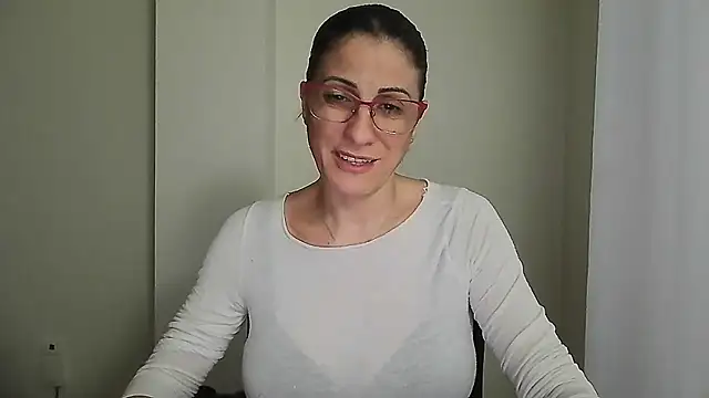 Sanada hot online show from 18, 12, 2025