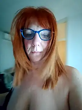 Snapshot of lollipop_cat chatting on 4, 1, 2025 lollipop cat online show from 4, 1, 2025