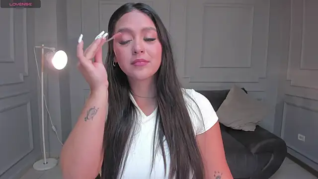 Snapshot of ToriCrossX chatting on 18, 3, 2025 ToriCrossX online show from 18, 3, 2025