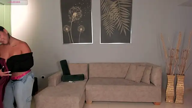 Snapshot of ToriCrossX chatting on 20, 3, 2025 ToriCrossX online show from 20, 3, 2025