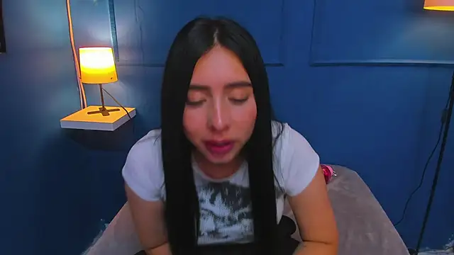 Snapshot of isabella_jade chatting on 31, 12, 2024 isabella jade online show from 31, 12, 2024