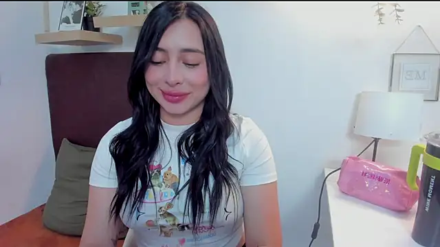 Snapshot of isabella_jade chatting on 11, 1, 2025 isabella jade online show from 11, 1, 2025