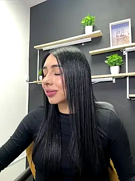 Snapshot of isabella_jade chatting on 17, 12, 2025 isabella jade online show from 17, 12, 2025