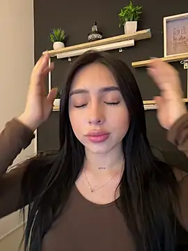 isabella jade online show from 12, 2, 2026