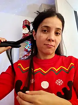 Snapshot of miaeyes chatting on 24, 12, 2024 miaeyes online show from 24, 12, 2024