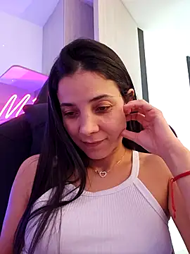 Snapshot of miaeyes chatting on 17, 1, 2025 miaeyes online show from 17, 1, 2025