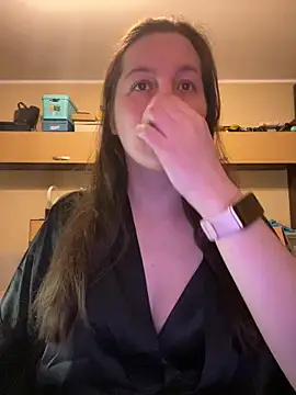 Nicole-Ray online show from 22, 3, 2025