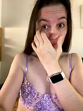 Nicole-Ray online show from 7, 11, 2025