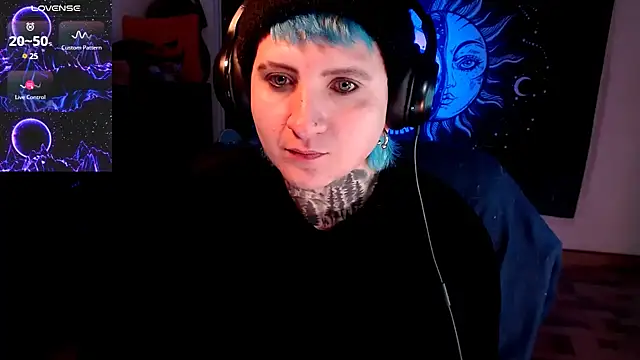 Snapshot of Marieblueeyes chatting on 19, 2, 2025 Marieblueeyes online show from 19, 2, 2025