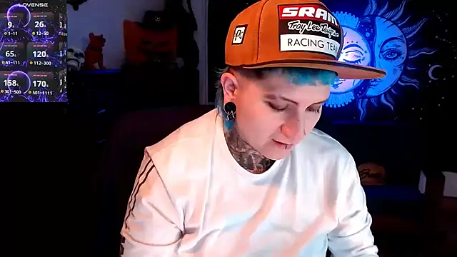 Snapshot of Marieblueeyes chatting on 4, 3, 2025 Marieblueeyes online show from 4, 3, 2025