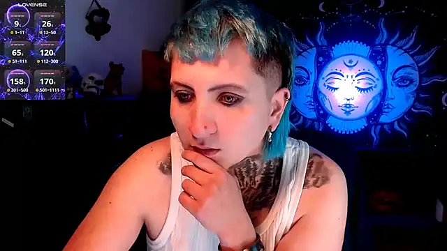 Snapshot of Marieblueeyes chatting on 4, 3, 2025 Marieblueeyes online show from 4, 3, 2025