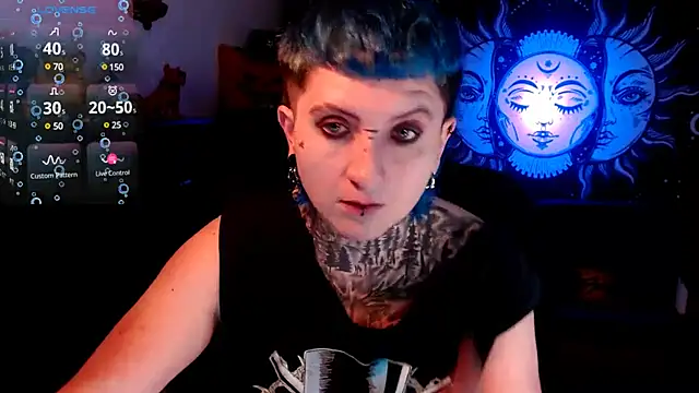 Snapshot of Marieblueeyes chatting on 7, 3, 2025 Marieblueeyes online show from 7, 3, 2025