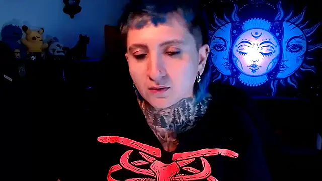 Snapshot of Marieblueeyes chatting on 8, 3, 2025 Marieblueeyes online show from 8, 3, 2025