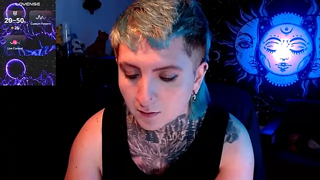 Snapshot of Marieblueeyes chatting on 16, 3, 2025 Marieblueeyes online show from 16, 3, 2025