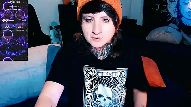 Snapshot of Marieblueeyes chatting on 10, 9, 2025 Marieblueeyes online show from 10, 9, 2025