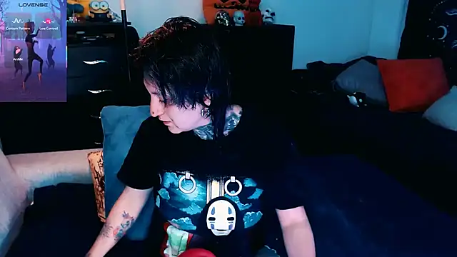 Snapshot of Marieblueeyes chatting on 10, 10, 2025 Marieblueeyes online show from 10, 10, 2025