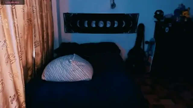 Snapshot of Marieblueeyes chatting on 26, 10, 2025 Marieblueeyes online show from 26, 10, 2025