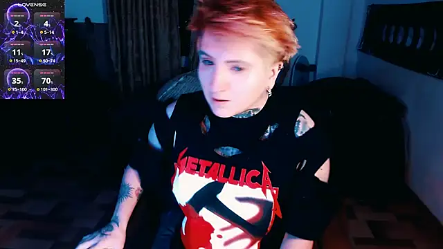 Snapshot of Marieblueeyes chatting on 14, 11, 2025 Marieblueeyes online show from 14, 11, 2025