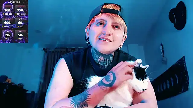 Snapshot of Marieblueeyes chatting on 29, 11, 2025 Marieblueeyes online show from 29, 11, 2025