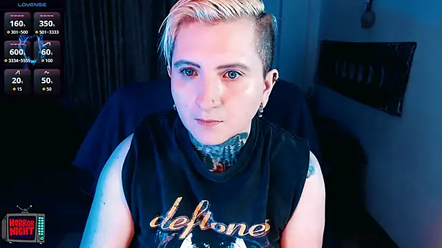 Snapshot of Marieblueeyes chatting on 18, 12, 2025 Marieblueeyes online show from 18, 12, 2025