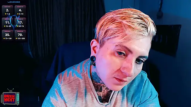 Snapshot of Marieblueeyes chatting on 19, 12, 2025 Marieblueeyes online show from 19, 12, 2025