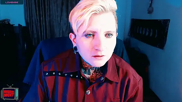 Snapshot of Marieblueeyes chatting on 20, 12, 2025 Marieblueeyes online show from 20, 12, 2025