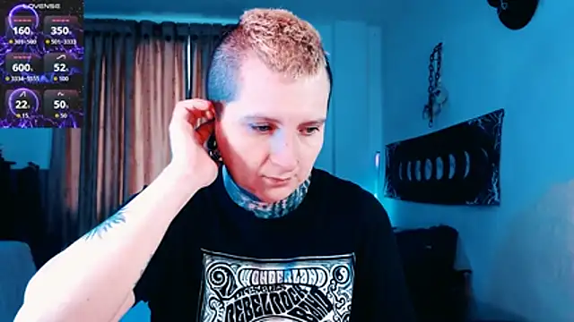 Snapshot of Marieblueeyes chatting on 5, 1, 2026 Marieblueeyes online show from 5, 1, 2026