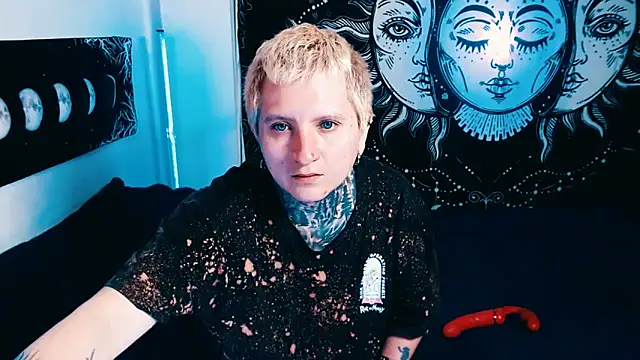 Snapshot of Marieblueeyes chatting on 16, 2, 2026 Marieblueeyes online show from 16, 2, 2026