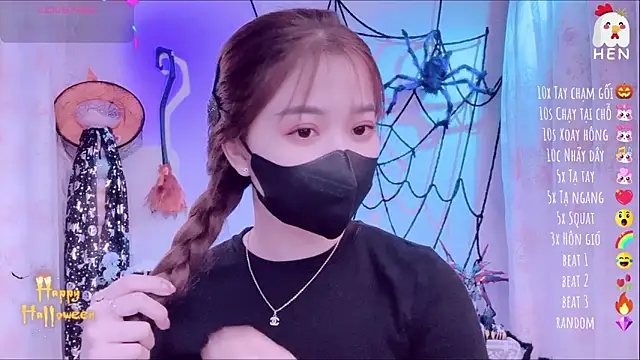 Snapshot of hen237 chatting on 29, 10, 2025 hen237 online show from 29, 10, 2025