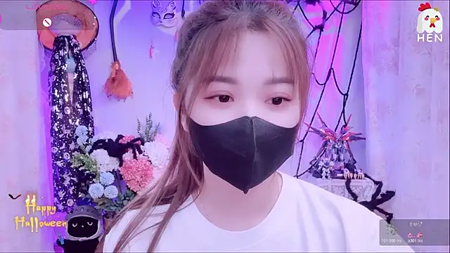 Snapshot of hen237 chatting on 31, 10, 2025 hen237 online show from 31, 10, 2025