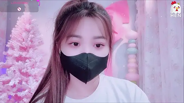 Snapshot of hen237 chatting on 14, 11, 2025 hen237 online show from 14, 11, 2025