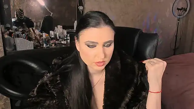 Miss Poison online show from 28, 2, 2026