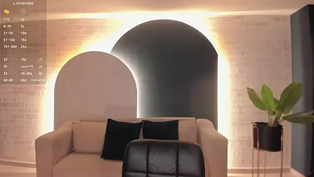 Snapshot of LilaWest chatting on 15, 9, 2025 LilaWest online show from 15, 9, 2025