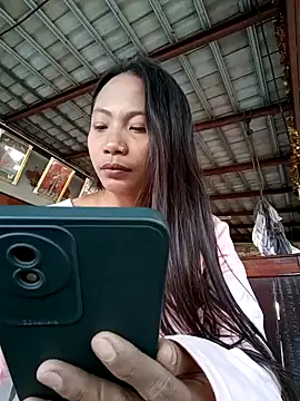 Snapshot of KinkyKit_May chatting on 14, 1, 2025 KinkyKit May online show from 14, 1, 2025