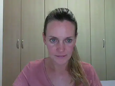 Snapshot of Annylove1 chatting on 26, 2, 2025 Annylove1 online show from 26, 2, 2025