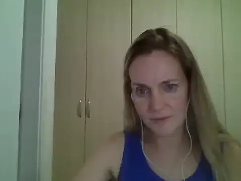 Snapshot of Annylove1 chatting on 28, 2, 2025 Annylove1 online show from 28, 2, 2025