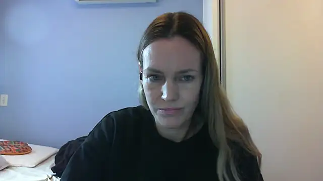 Snapshot of Annylove1 chatting on 9, 10, 2025 Annylove1 online show from 9, 10, 2025