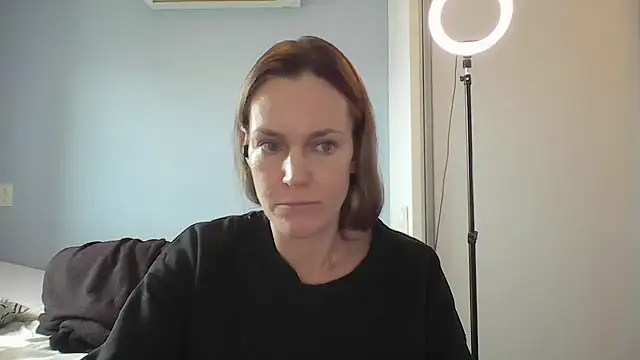 Snapshot of Annylove1 chatting on 25, 11, 2025 Annylove1 online show from 25, 11, 2025