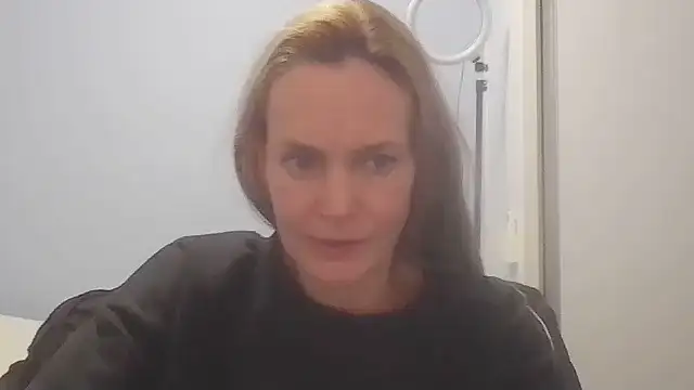 Snapshot of Annylove1 chatting on 14, 7, 2026 Annylove1 online show from 14, 7, 2026
