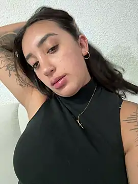 Hannahoff online show from 11, 5, 2026