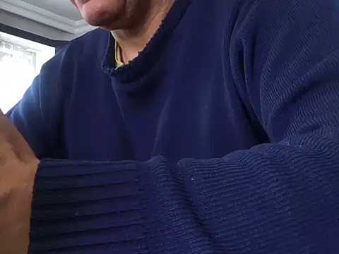 Snapshot of ALPHANDRE chatting on 12, 5, 2026 ALPHANDRE online show from 12, 5, 2026