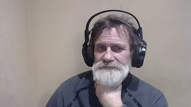 Snapshot of AlexNudo chatting on 9, 1, 2025 AlexNudo online show from 9, 1, 2025