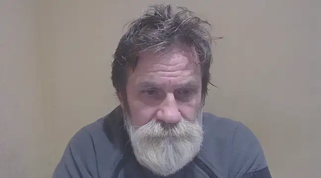 Snapshot of AlexNudo chatting on 5, 2, 2025 AlexNudo online show from 5, 2, 2025