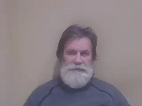 Snapshot of AlexNudo chatting on 4, 3, 2025 AlexNudo online show from 4, 3, 2025