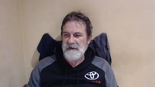 Snapshot of AlexNudo chatting on 28, 10, 2025 AlexNudo online show from 28, 10, 2025