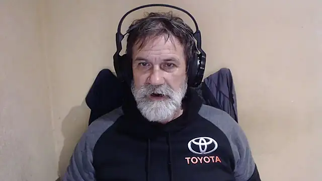 Snapshot of AlexNudo chatting on 30, 10, 2025 AlexNudo online show from 30, 10, 2025