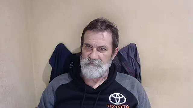 Snapshot of AlexNudo chatting on 5, 11, 2025 AlexNudo online show from 5, 11, 2025