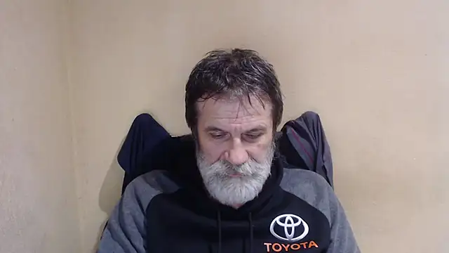 Snapshot of AlexNudo chatting on 8, 11, 2025 AlexNudo online show from 8, 11, 2025